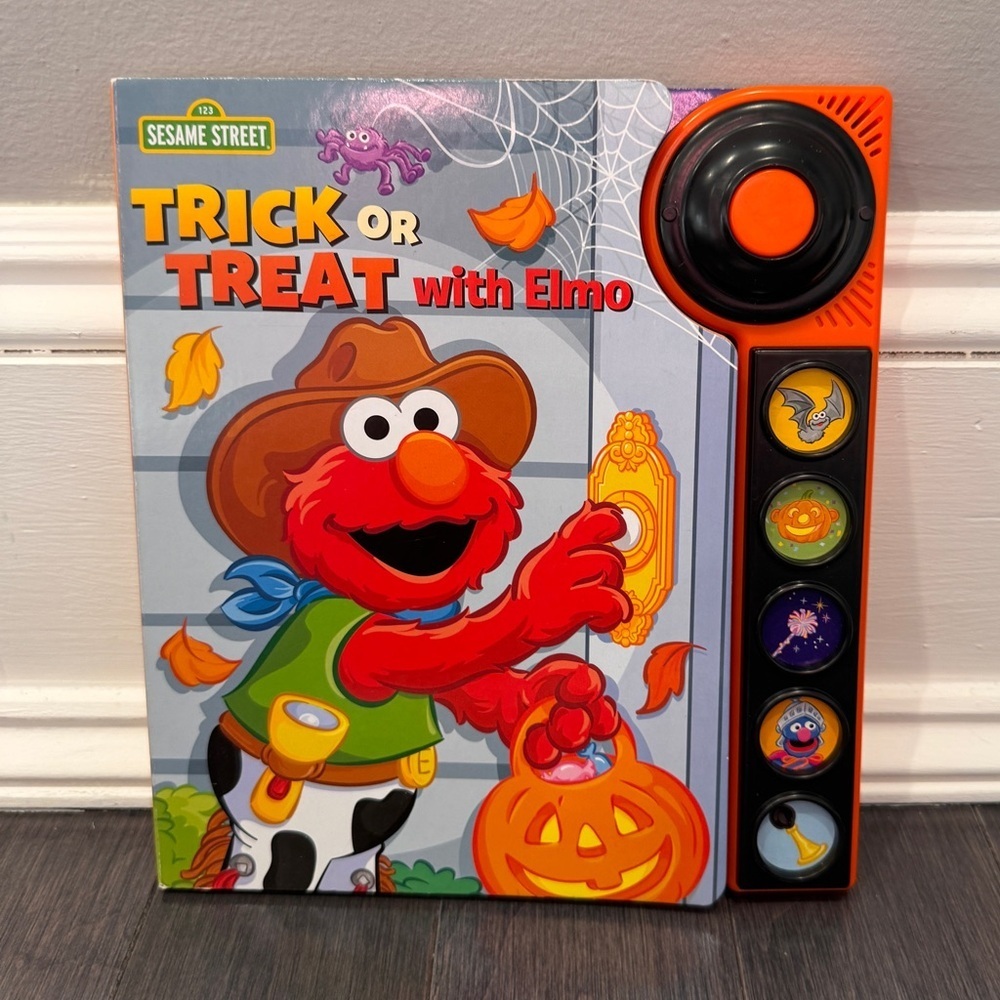 Sesame Street Elmo Trick or Treat Sound Board Book - Halloween Kids Toddler Baby